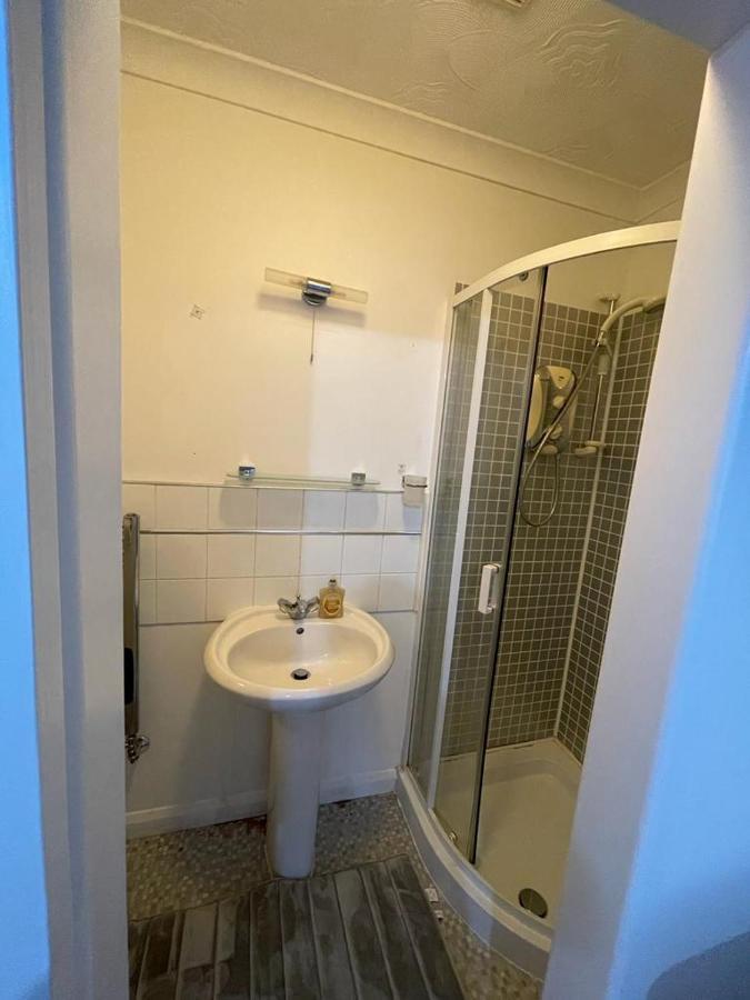 Alder En-Suites Self-Catering With Private Shower 1 Саутхамптън Екстериор снимка